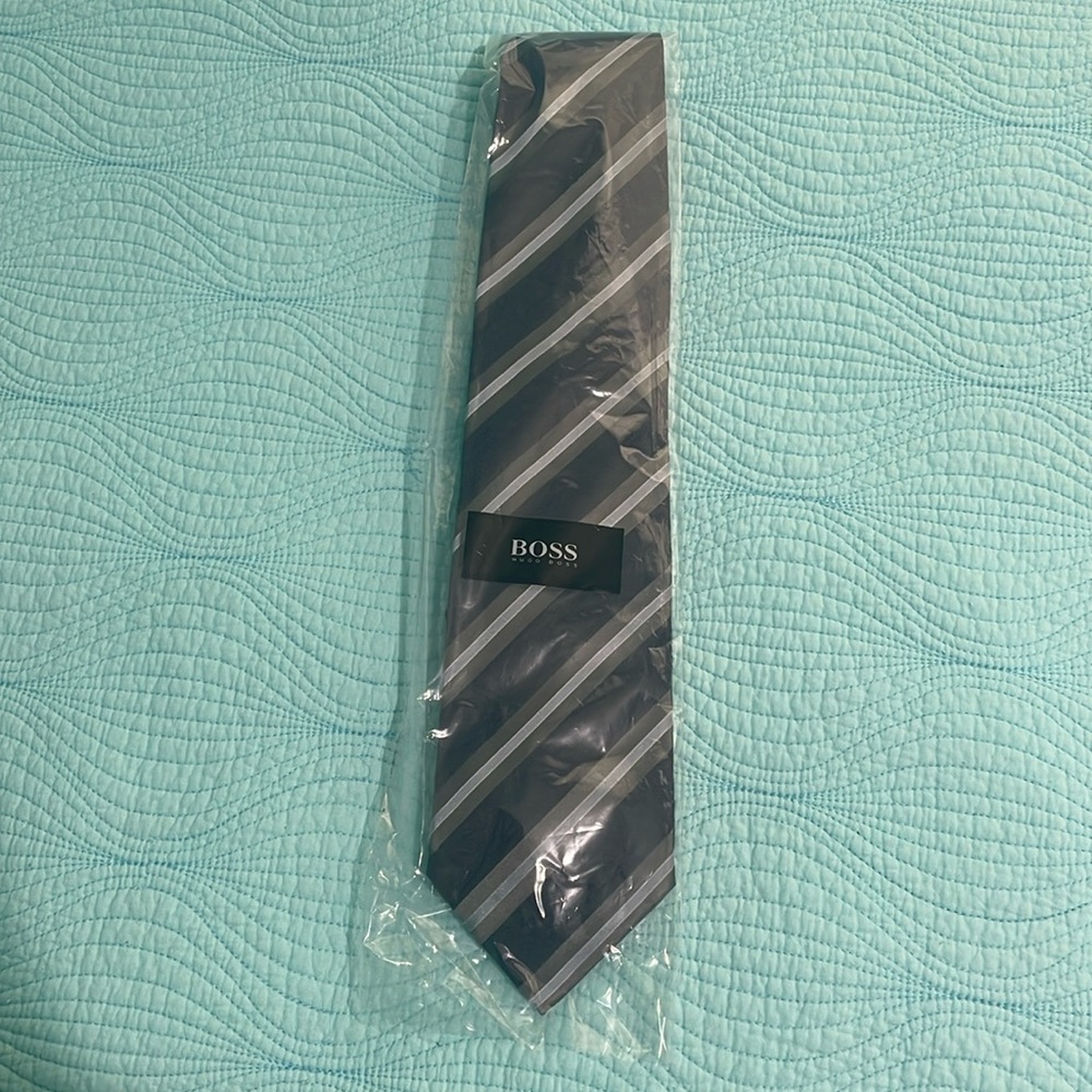 Boss Hugo Boss silk striped tie